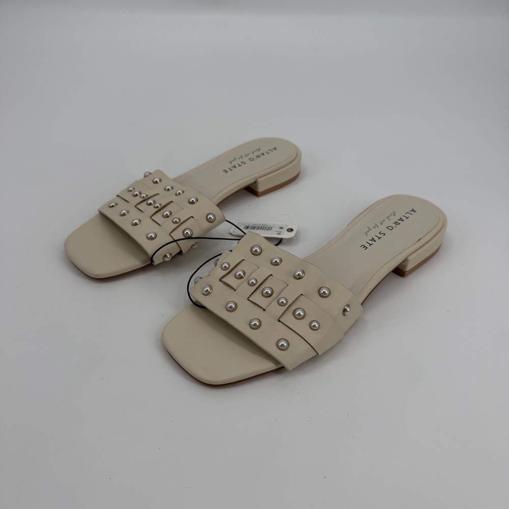 Altar'd State Lia Beige Studded Slide Sandals Pearl Accent Square Toe Flat 7.5